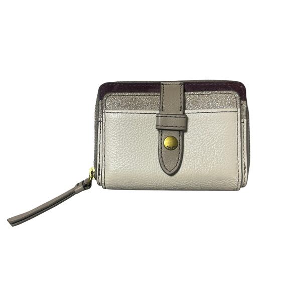 Fossil Wallet - Picture 1 of 7